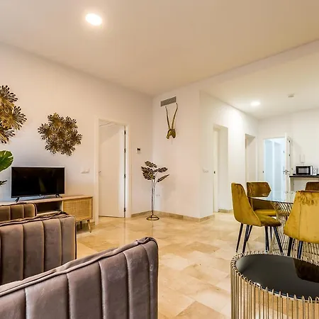 San Francisco Plaza Apartment *