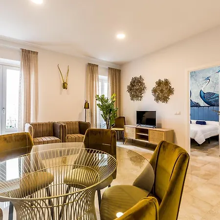 San Francisco Plaza Apartment *